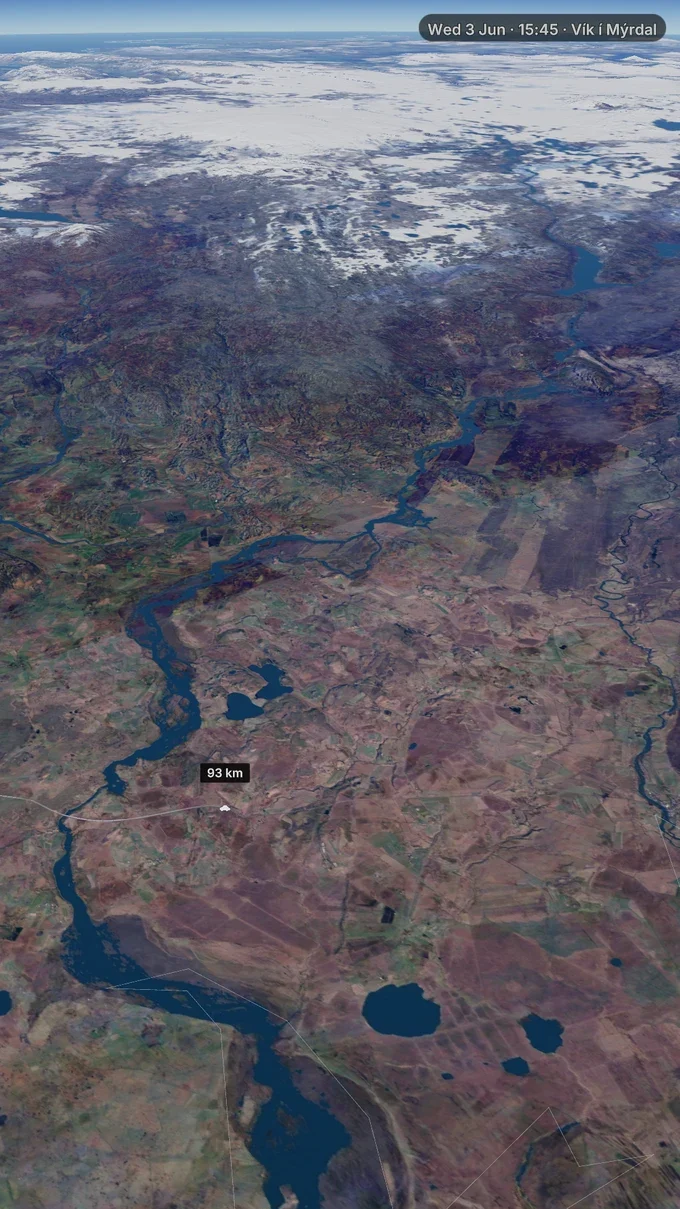 The car route from Reykjavík toward Vík crossing the Iceland landscape